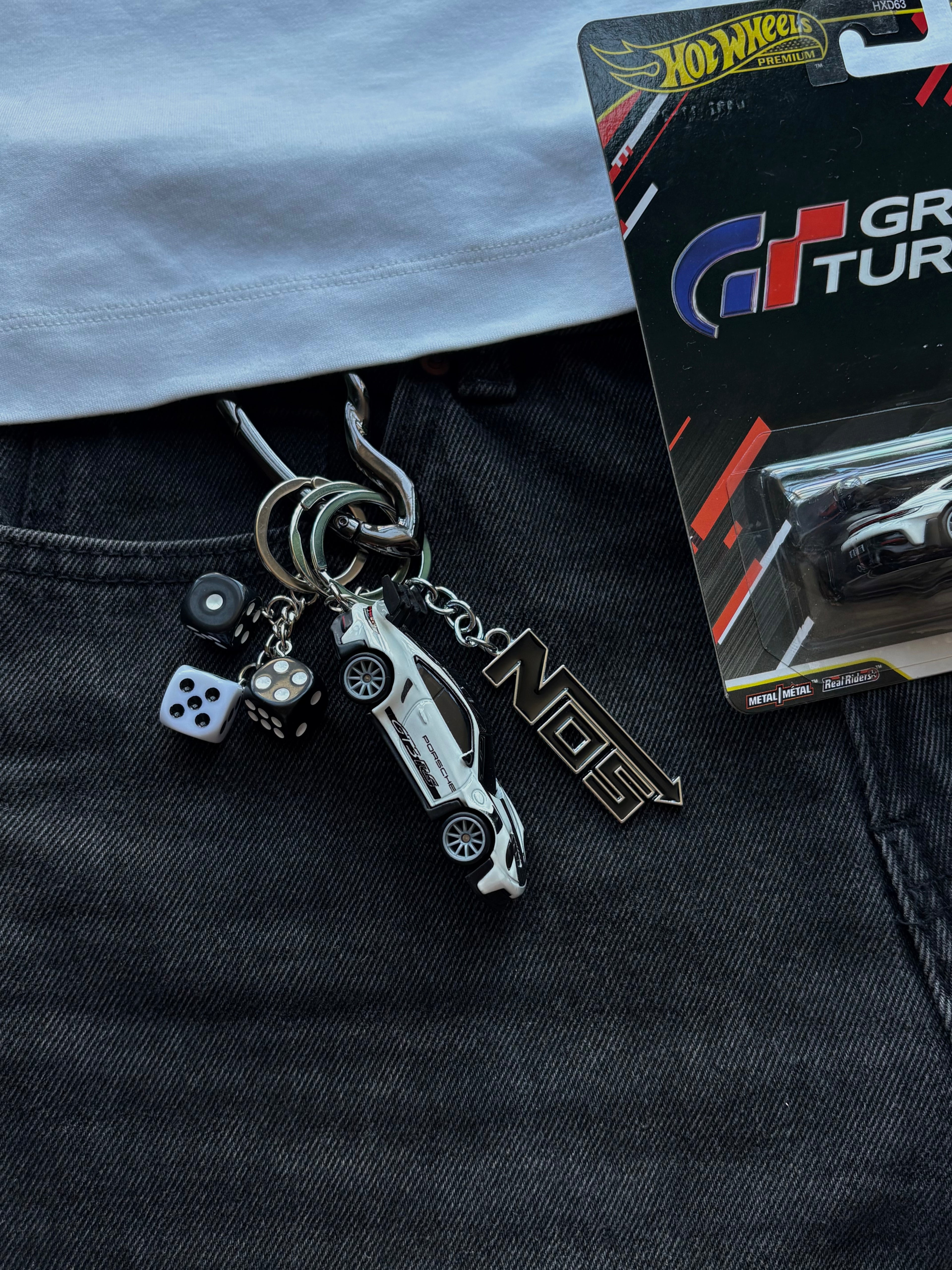 Hot Wheels keychain Porsche 911 GT3 RS