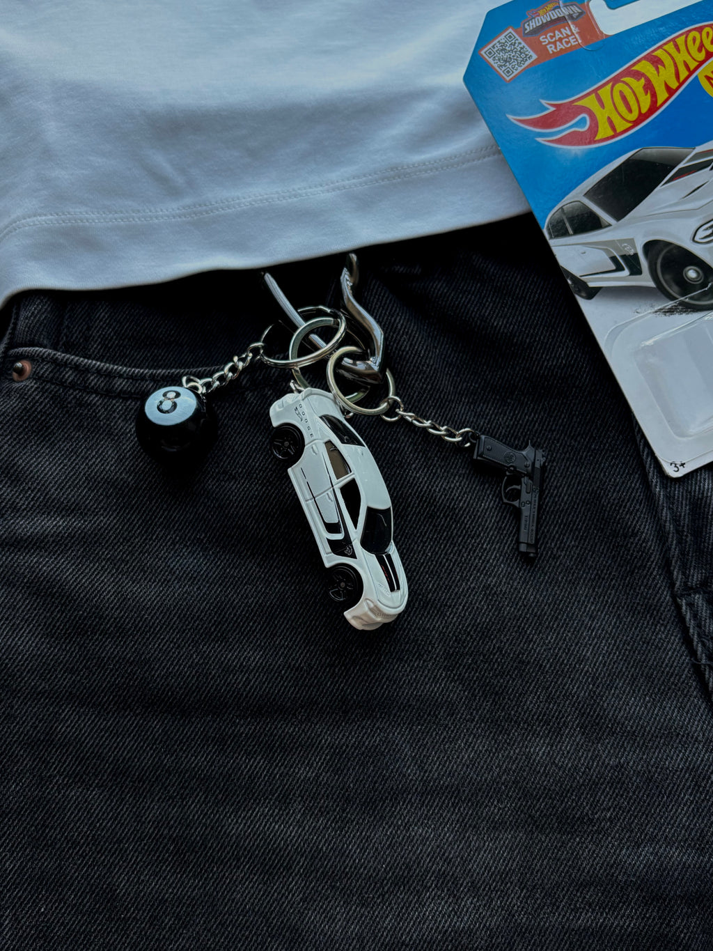 Hot Wheels keychain Dodge Charger