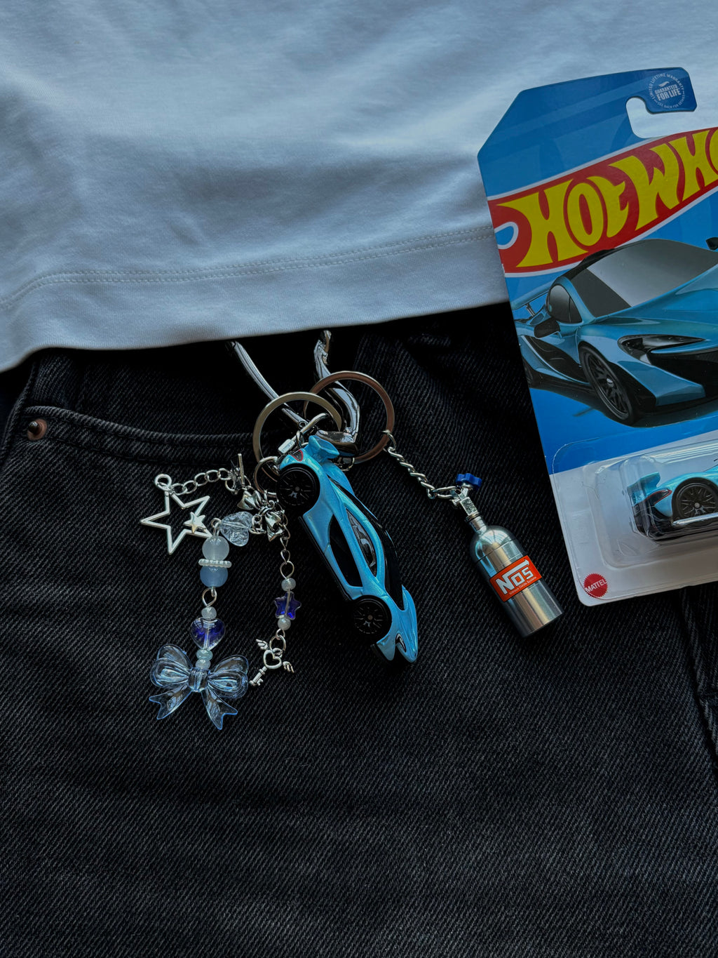 Hot Wheels keychain Mclaren P1