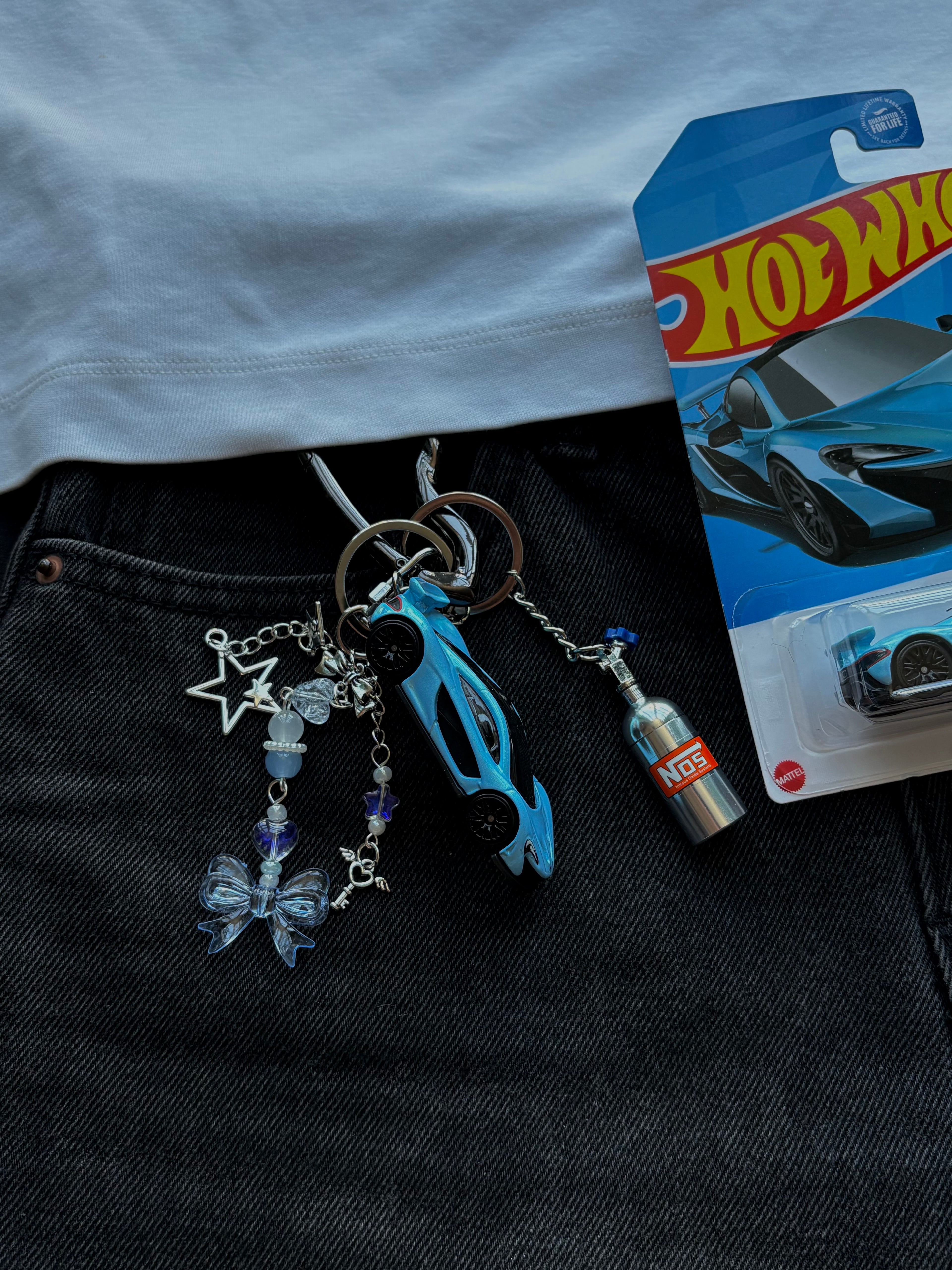 Hot Wheels keychain Mclaren P1