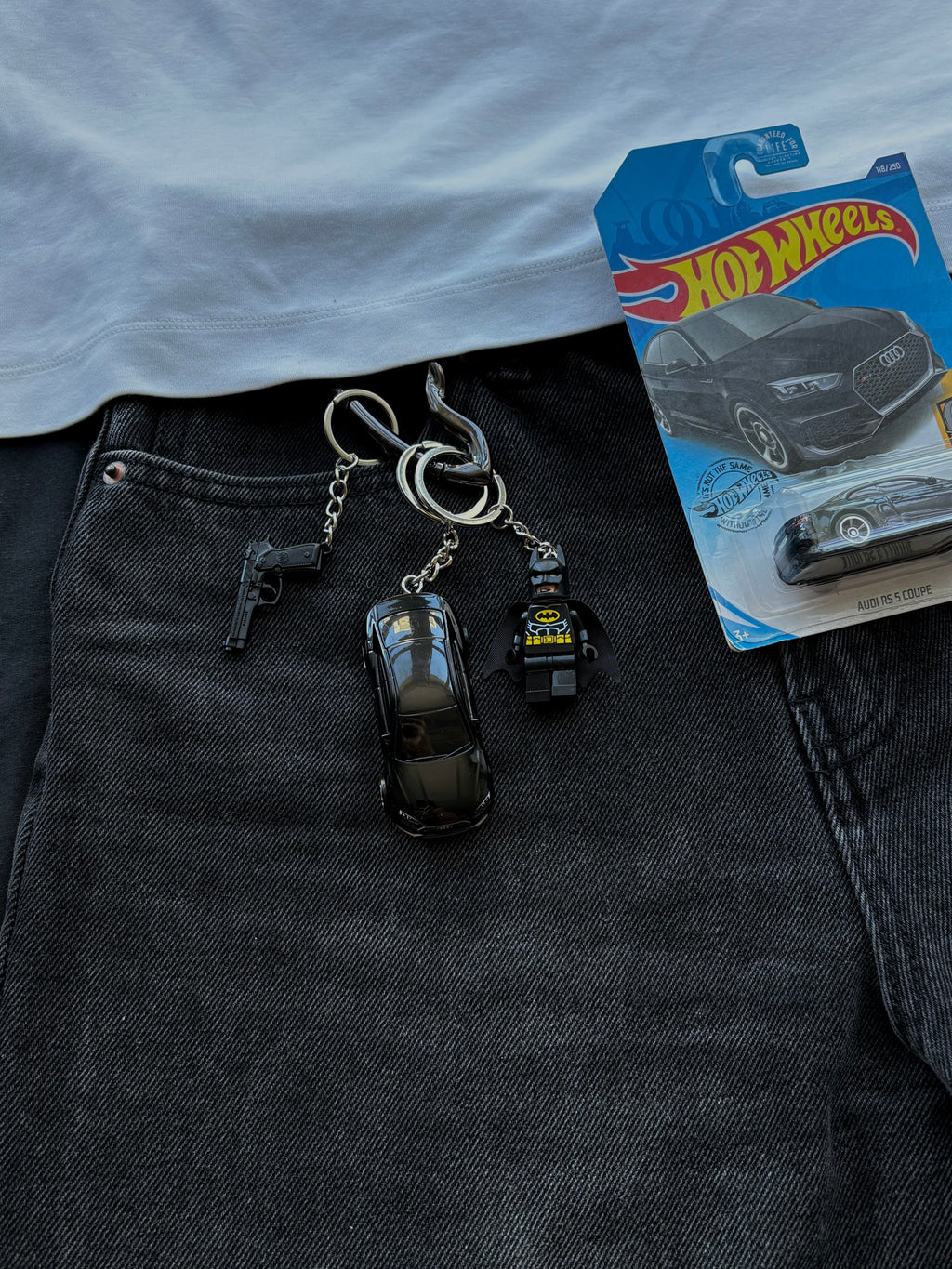 Hot Wheels keychain Audi RS 5 Coupe