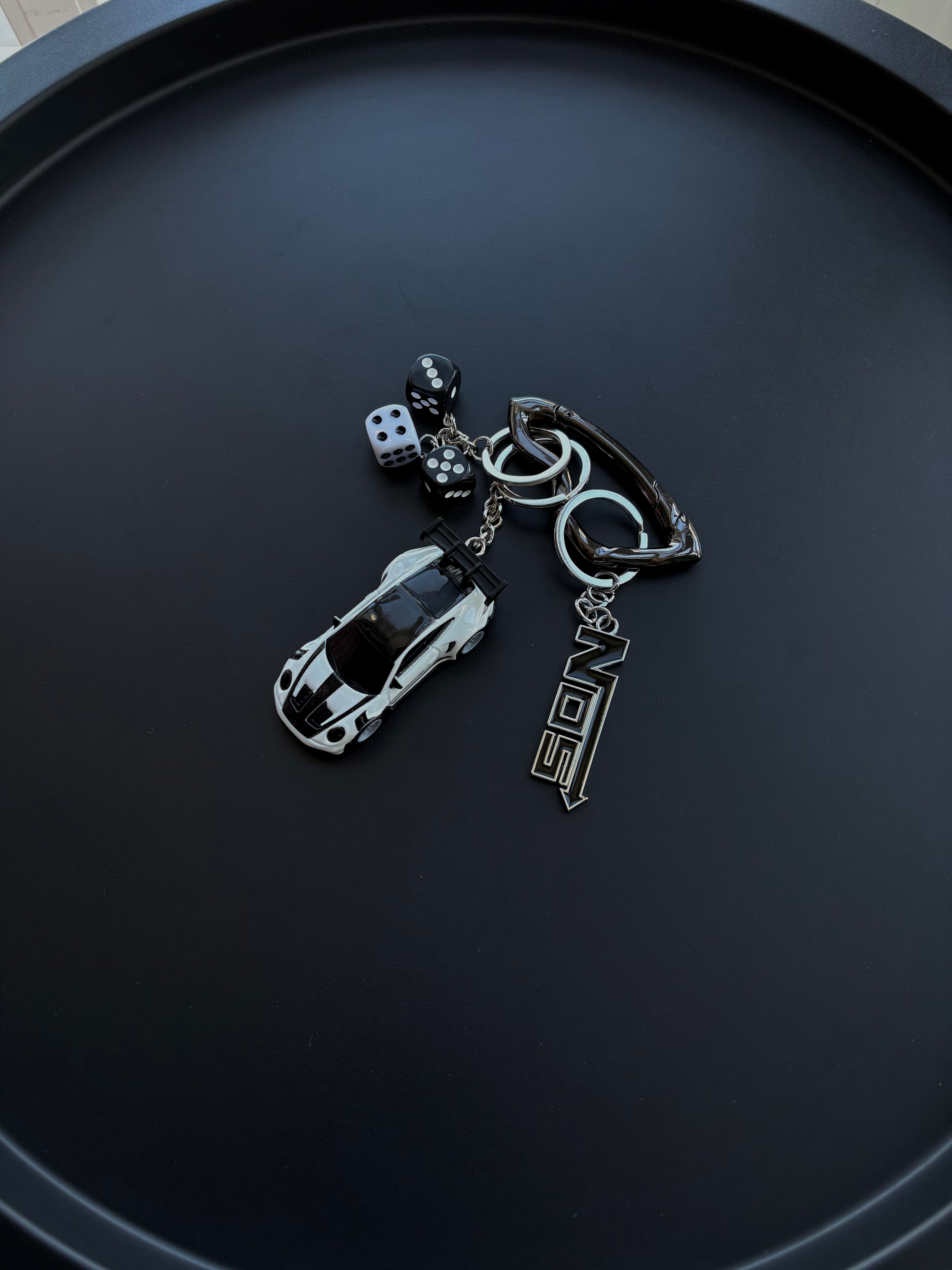 Hot Wheels keychain Porsche 911 GT3 RS