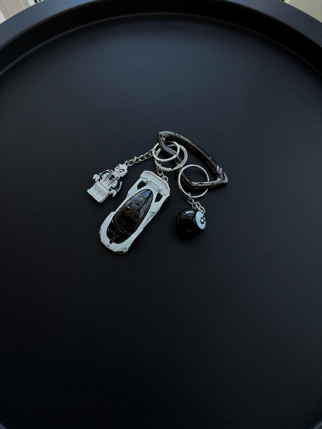 Hot Wheels keychain Mclaren Senna