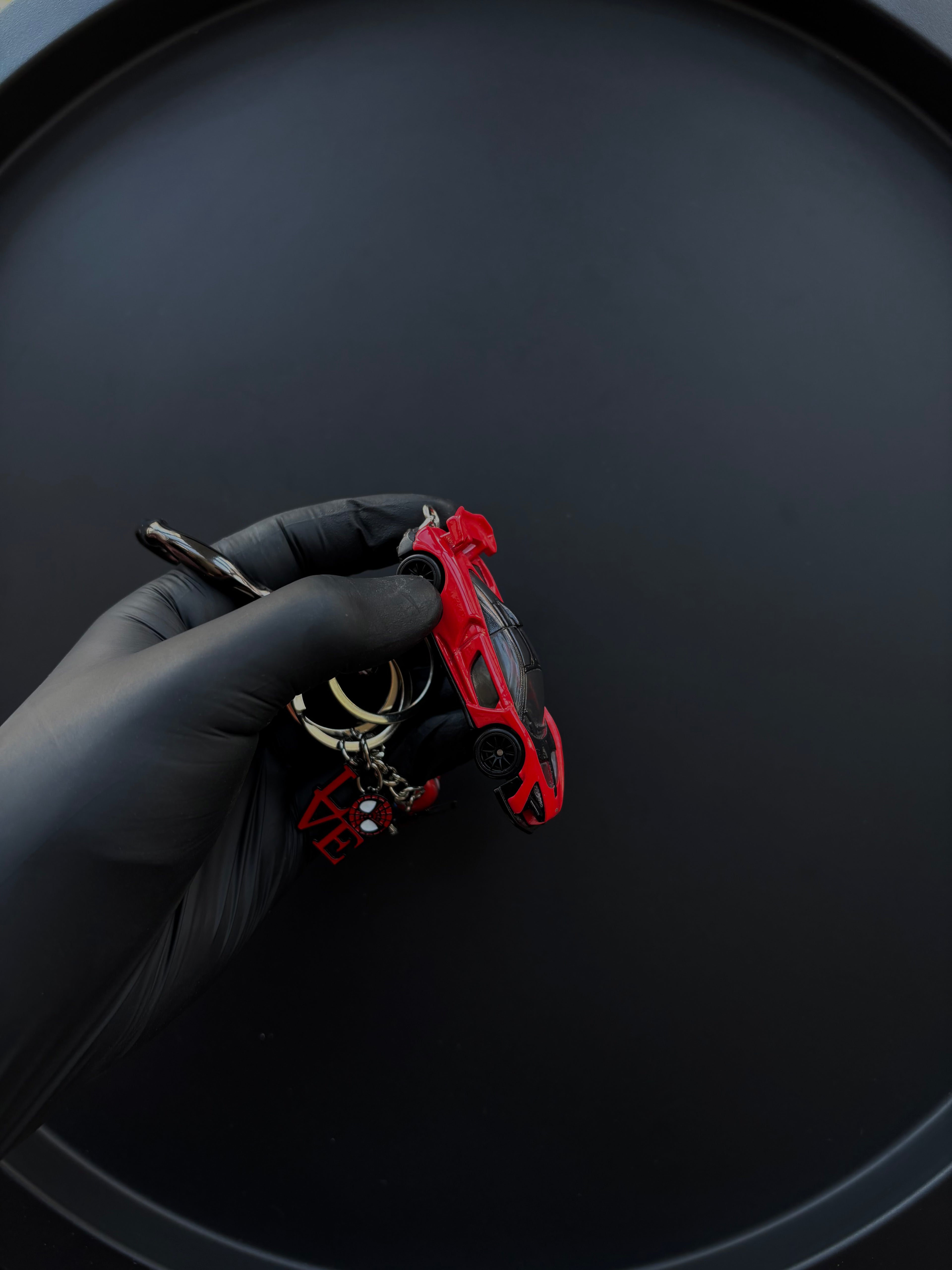 Hot Wheels  keychain Mclaren Senna