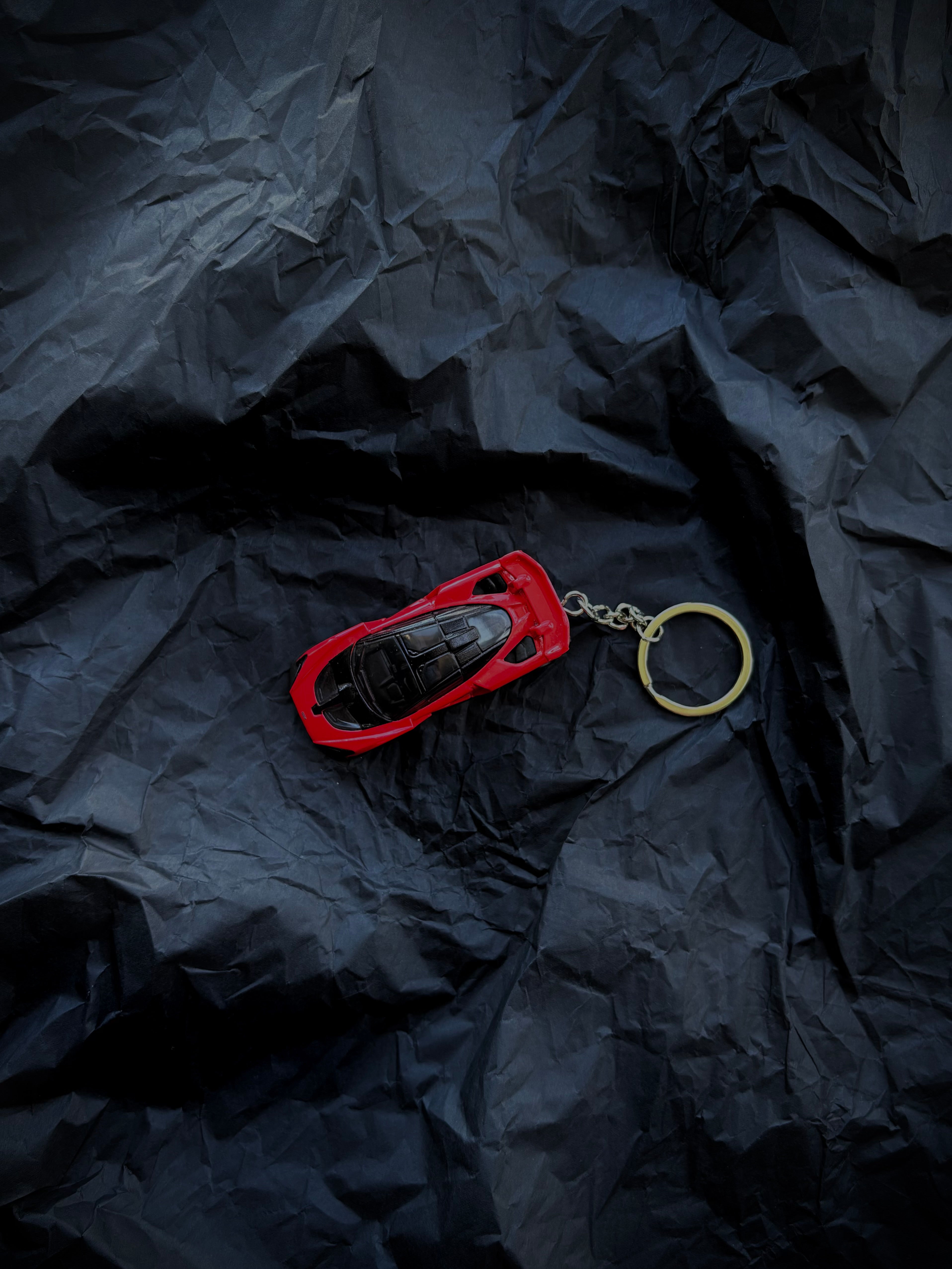 Hot Wheels  keychain Mclaren Senna