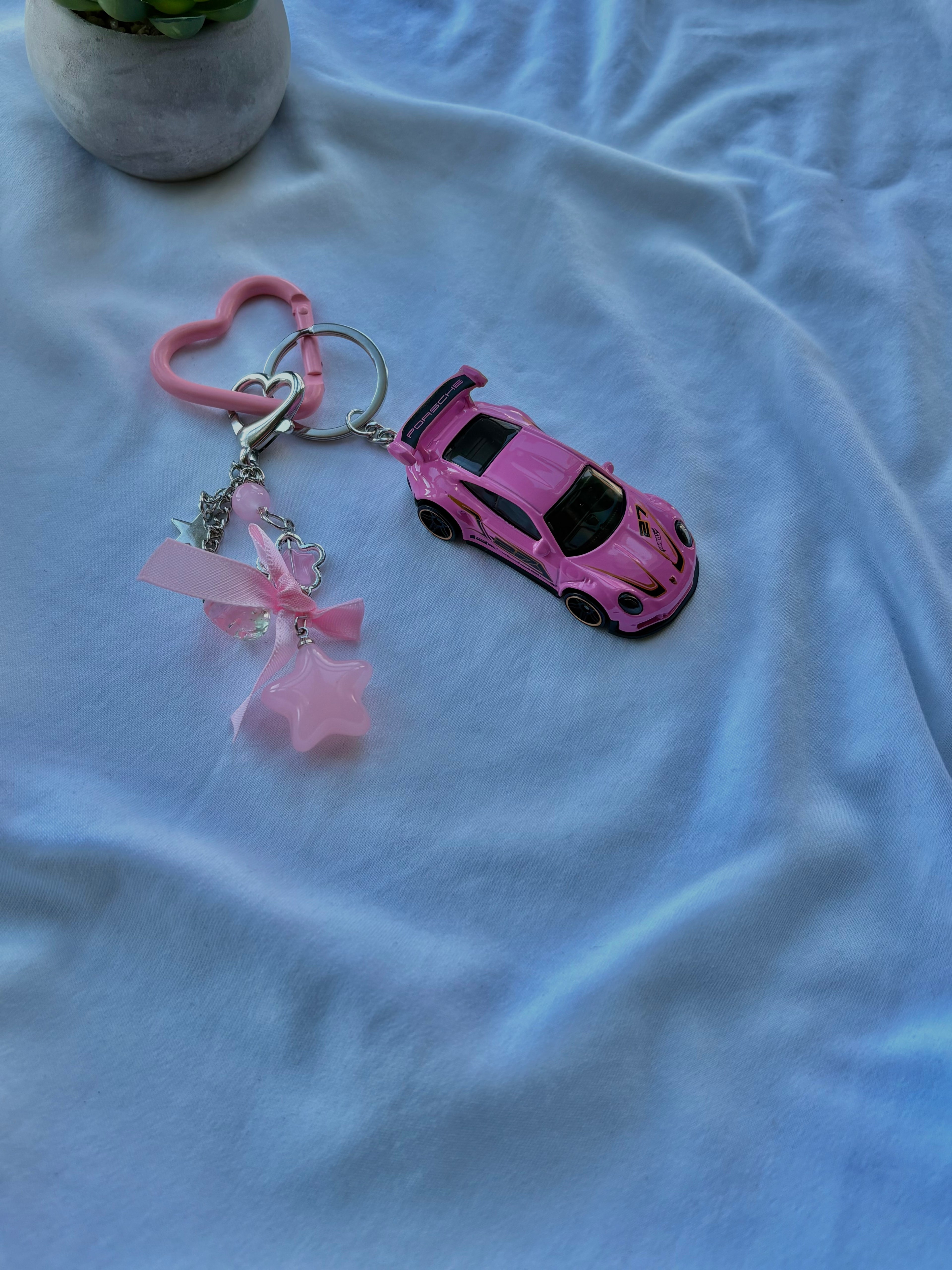 Couple Porsche 911 GT3 and GT3 RS keychains