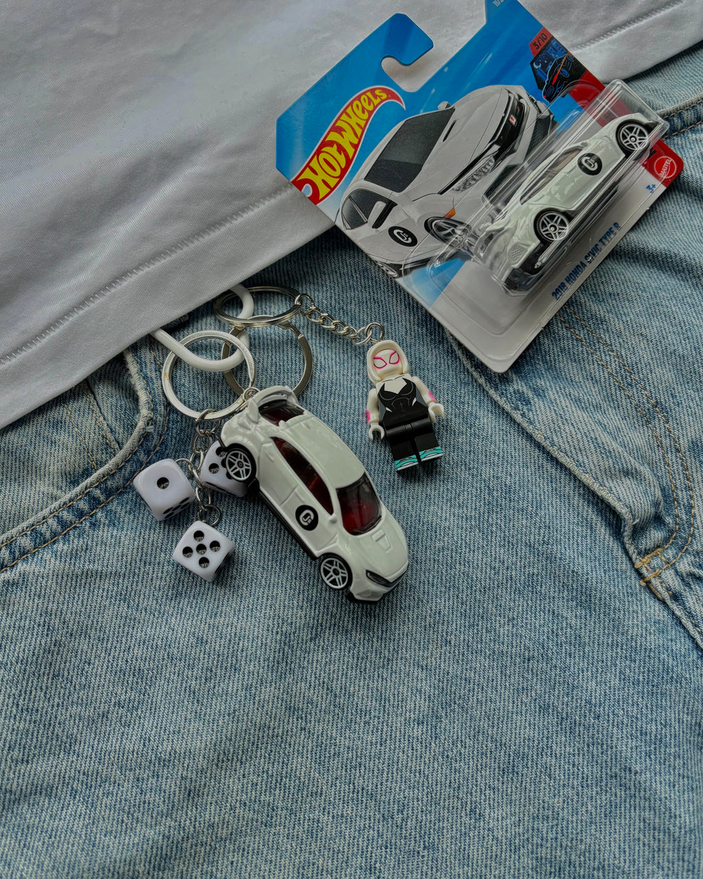 Hot Wheels keychain Honda Civic Type R