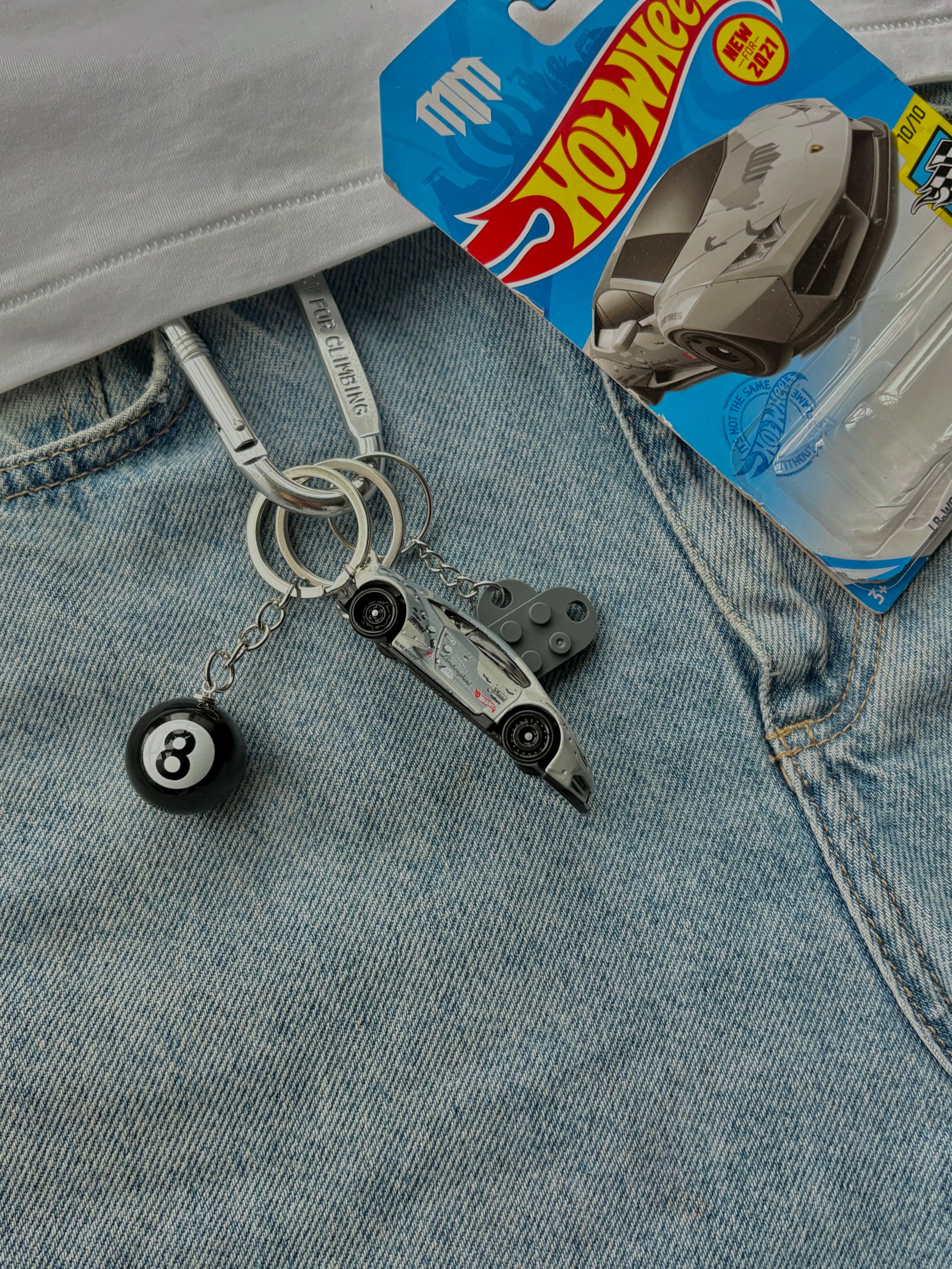 Hot Wheels keychain Lamborghini Huracan LB-Works