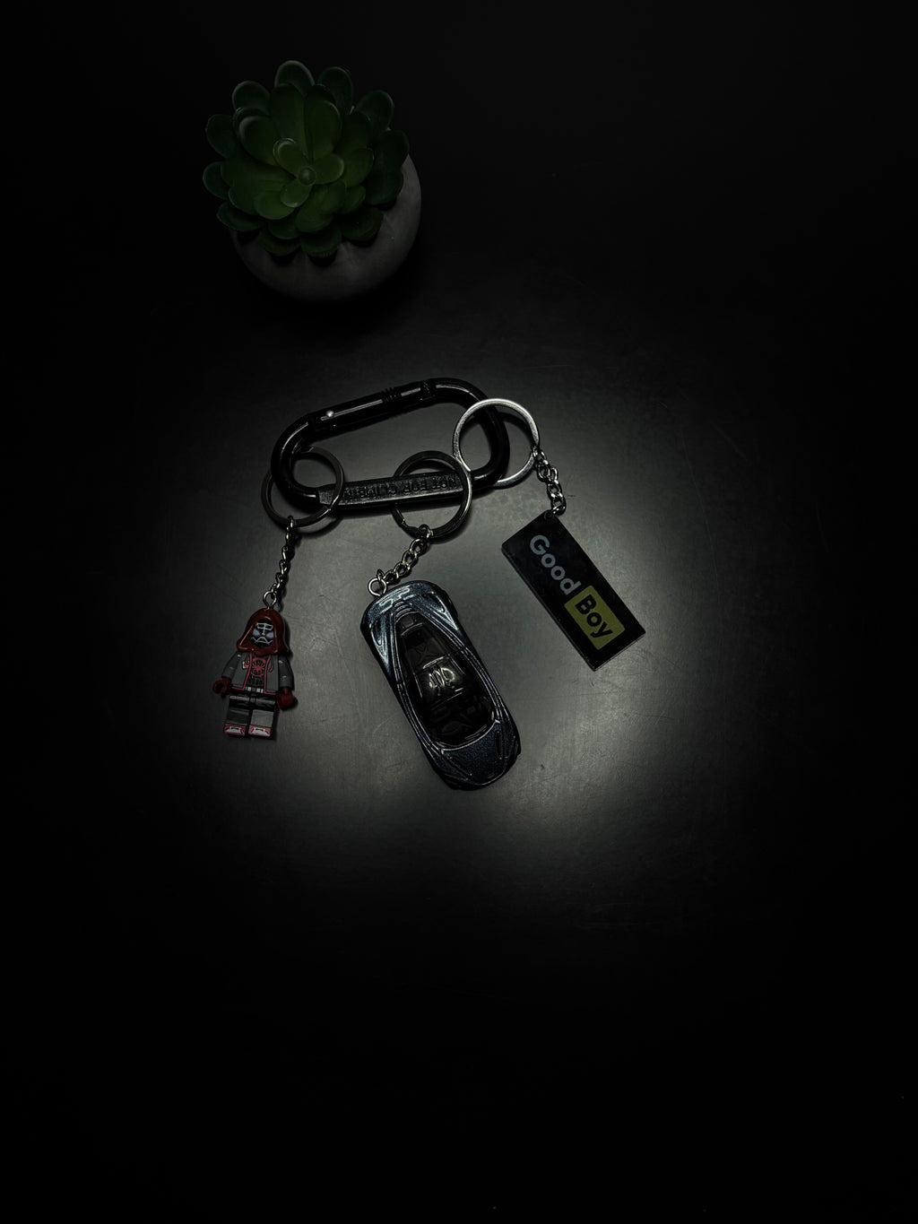 Hot Wheels keychain McLaren 720S