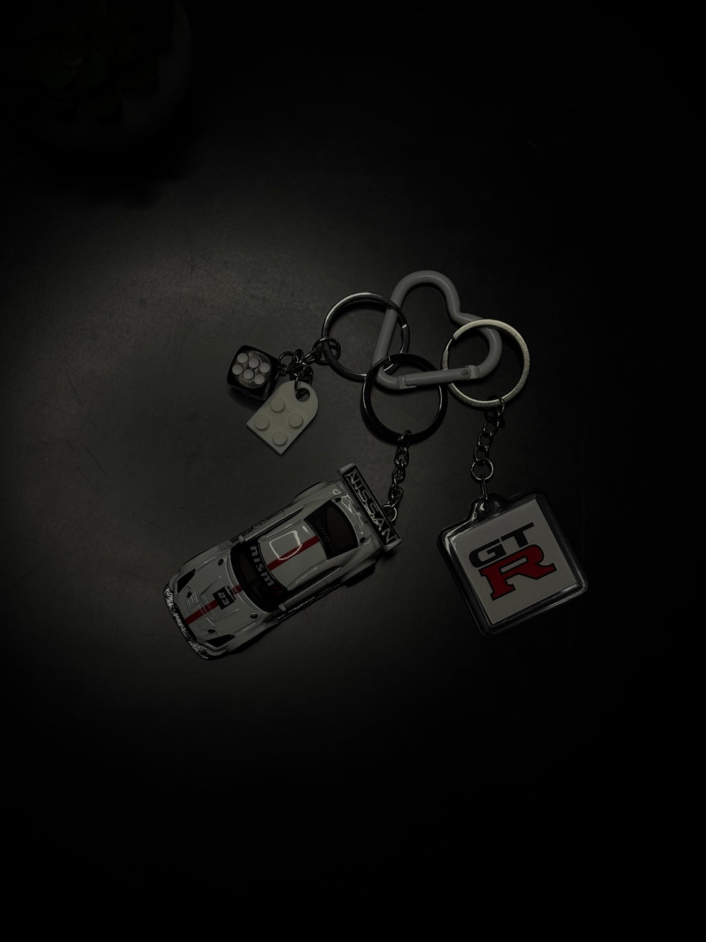 Hot Wheels keychain Nissan GT-R GT3