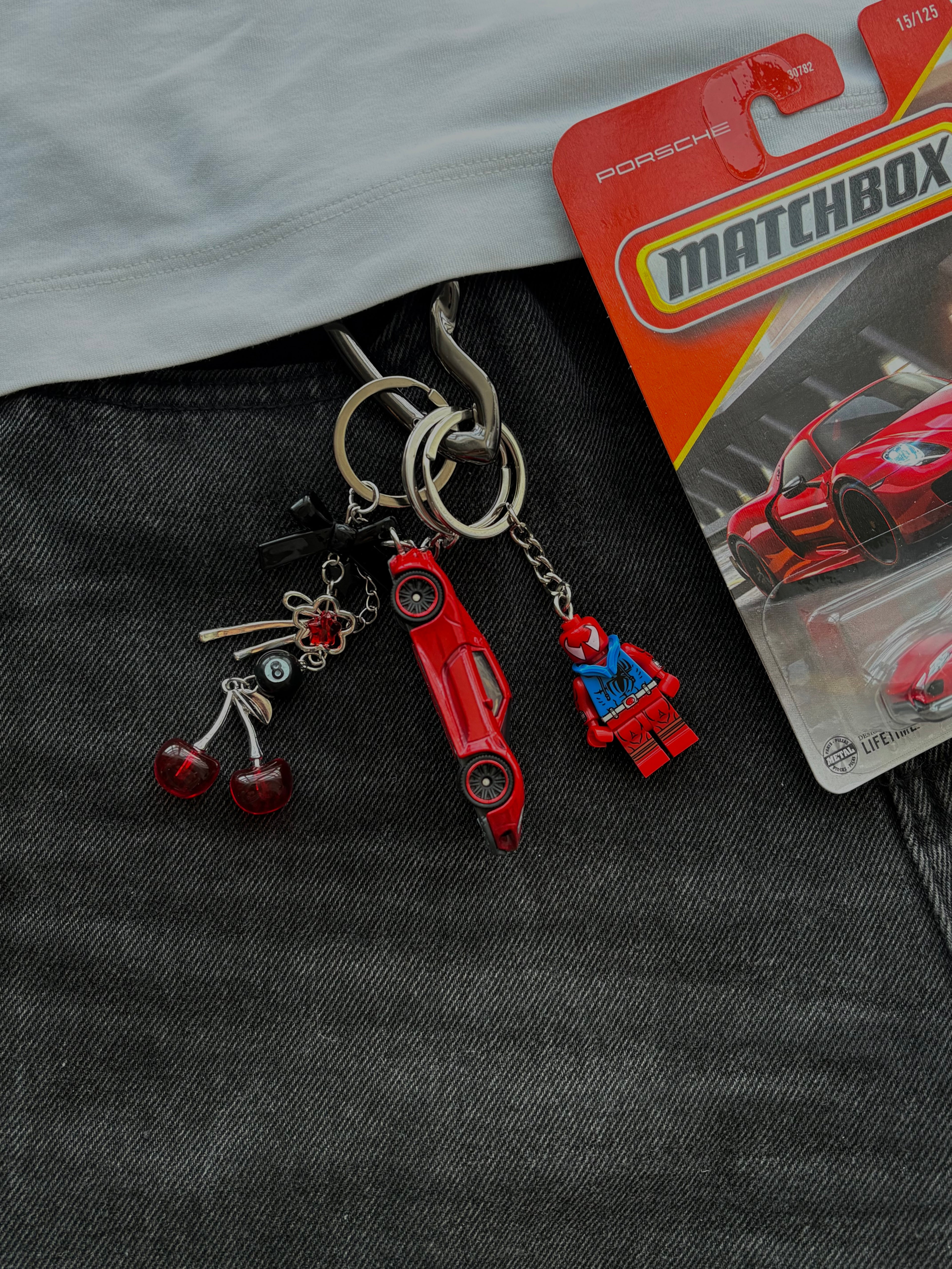 Matchbox keychain Porsche 918 Spyder