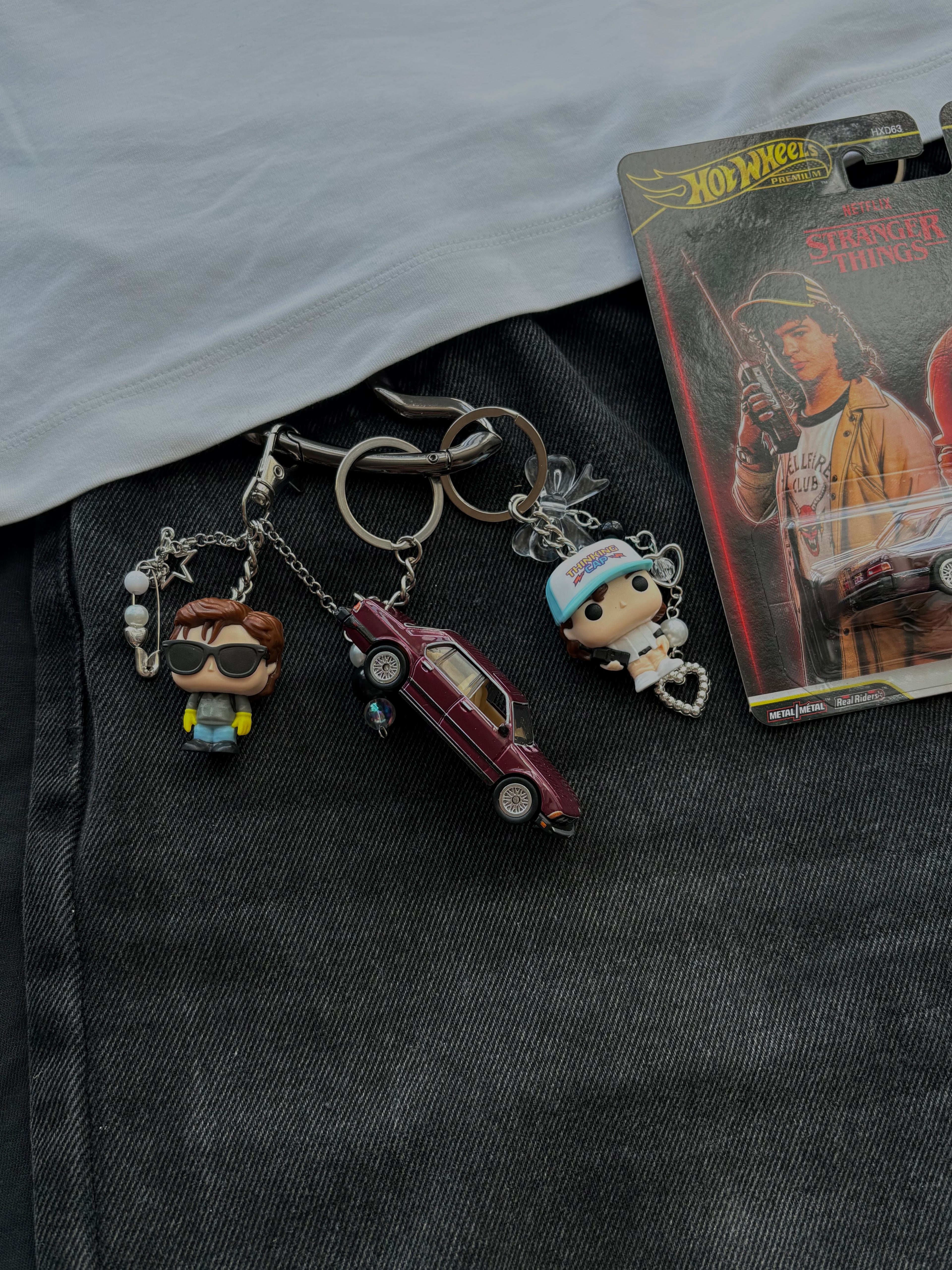 Hot Wheels keychain BMW 733i from Stranger Things