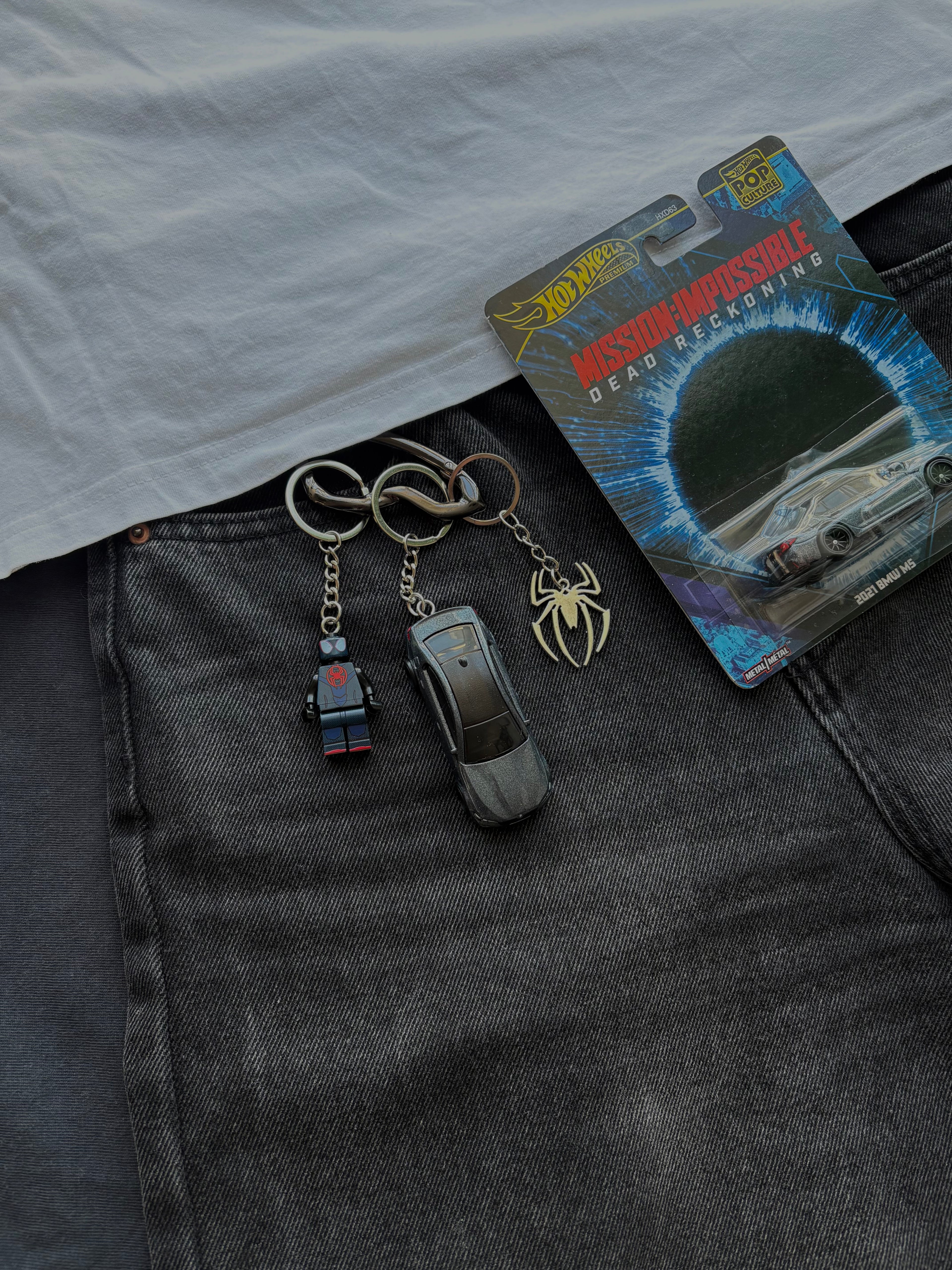 Hot Wheels Premium keychain BMW M5 F90 "Mission Impossible"