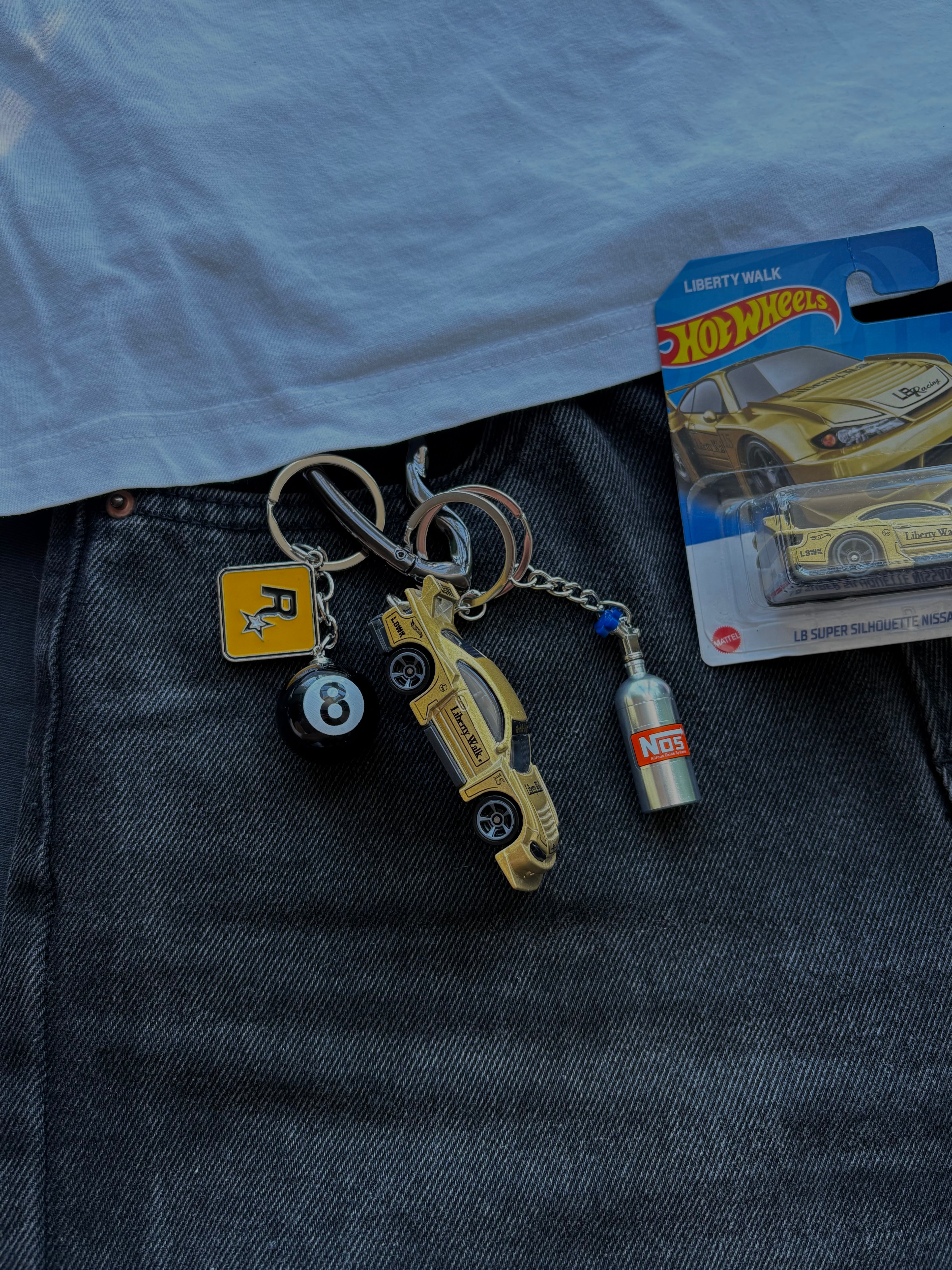 Hot Wheels keychain Nissan Silvia S15