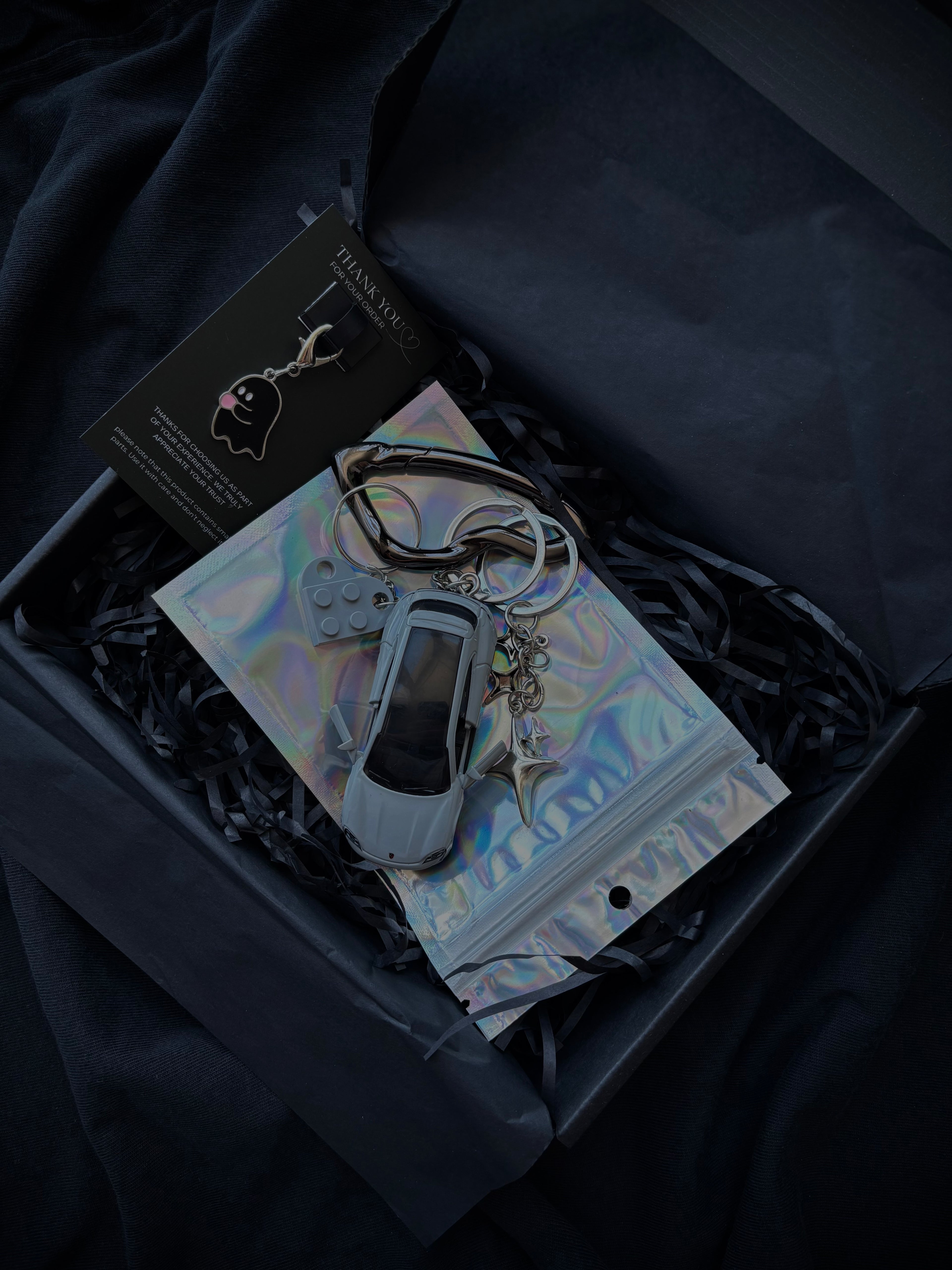 Matchbox keychain Porsche Taycan GTS