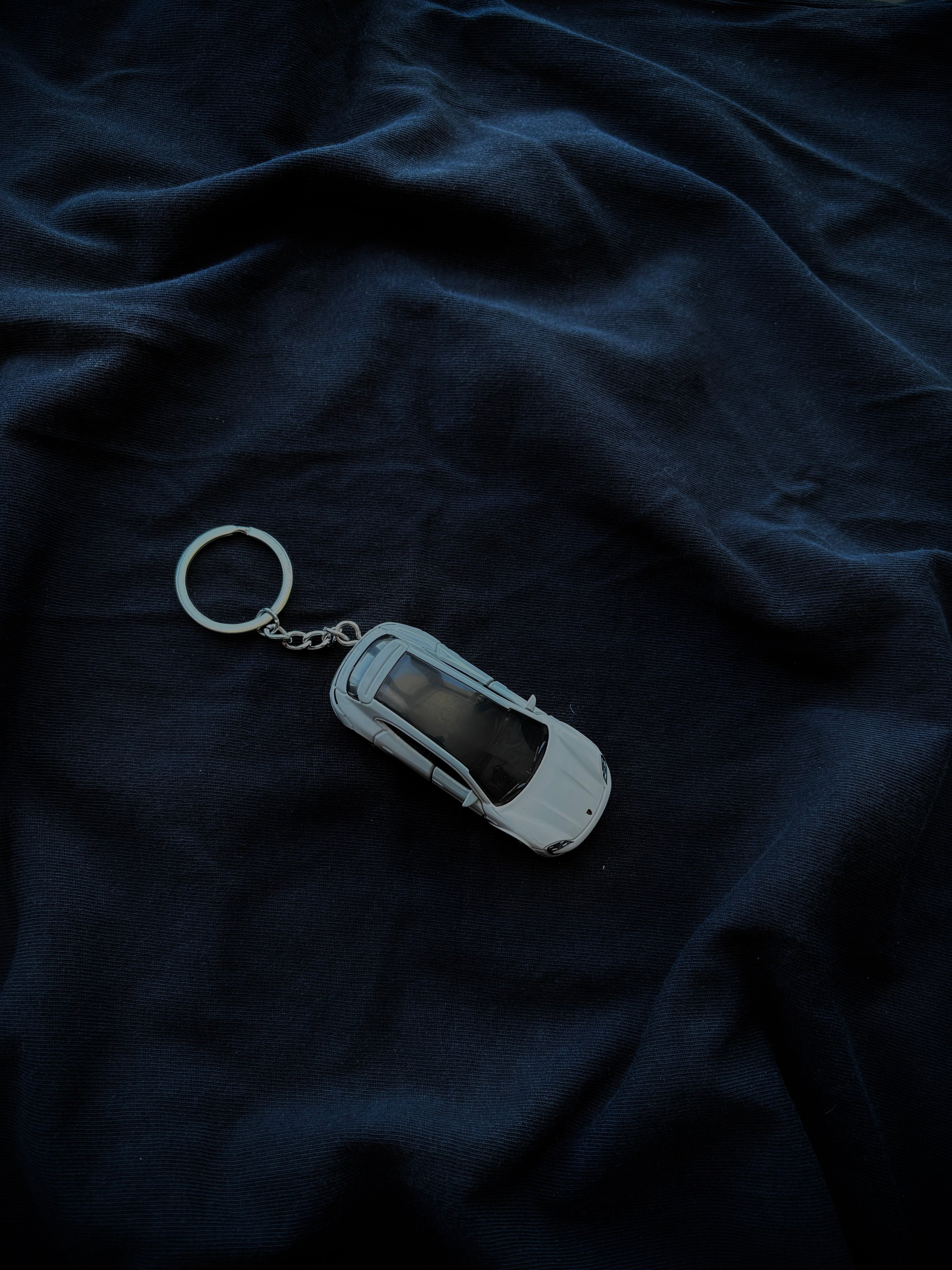 Matchbox keychain Porsche Taycan GTS