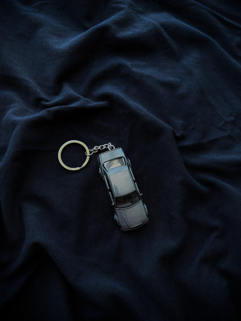 Hot Wheels keychain Mercedes-Benz 500 E