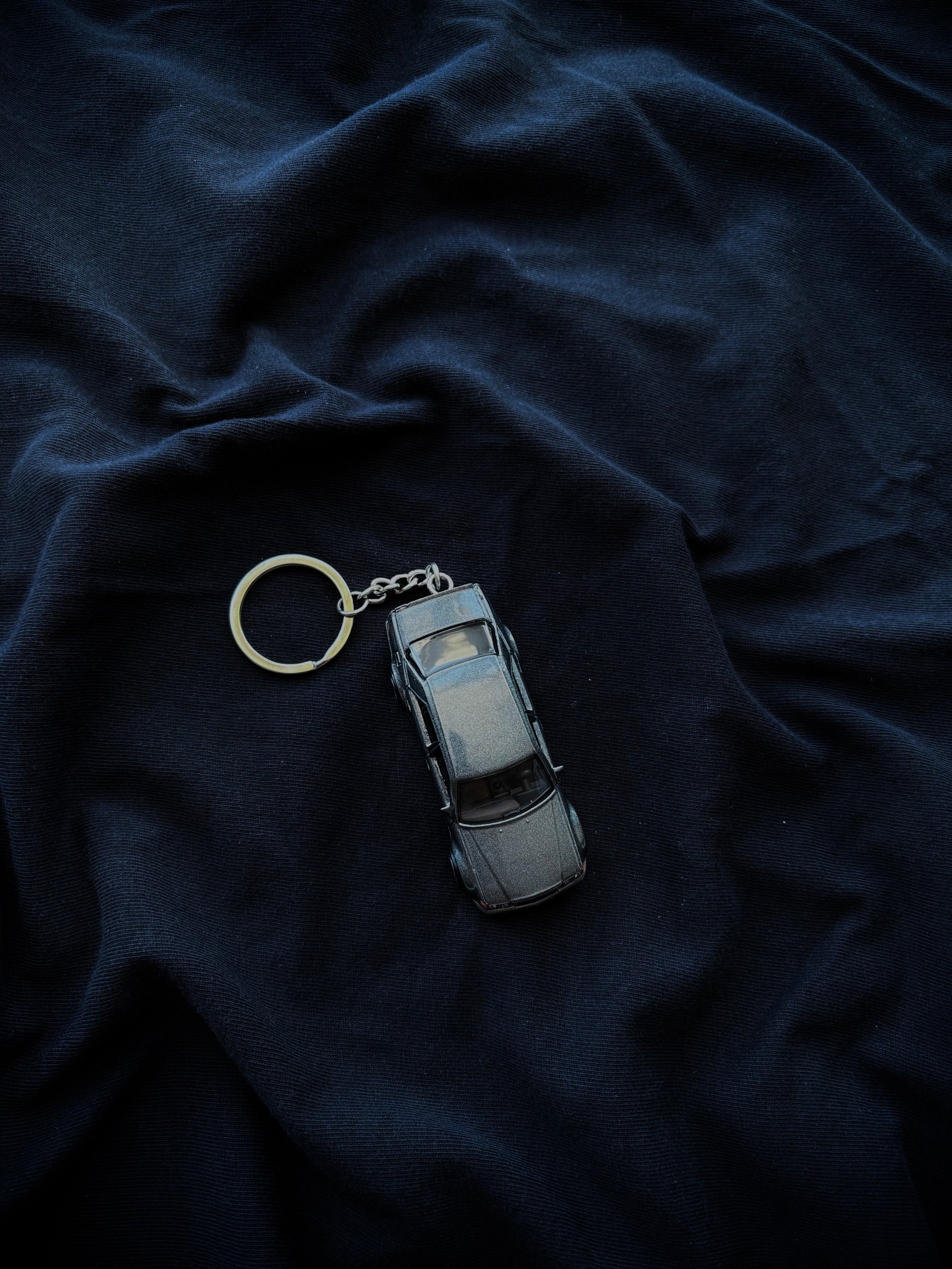 Hot Wheels keychain Mercedes-Benz 500 E