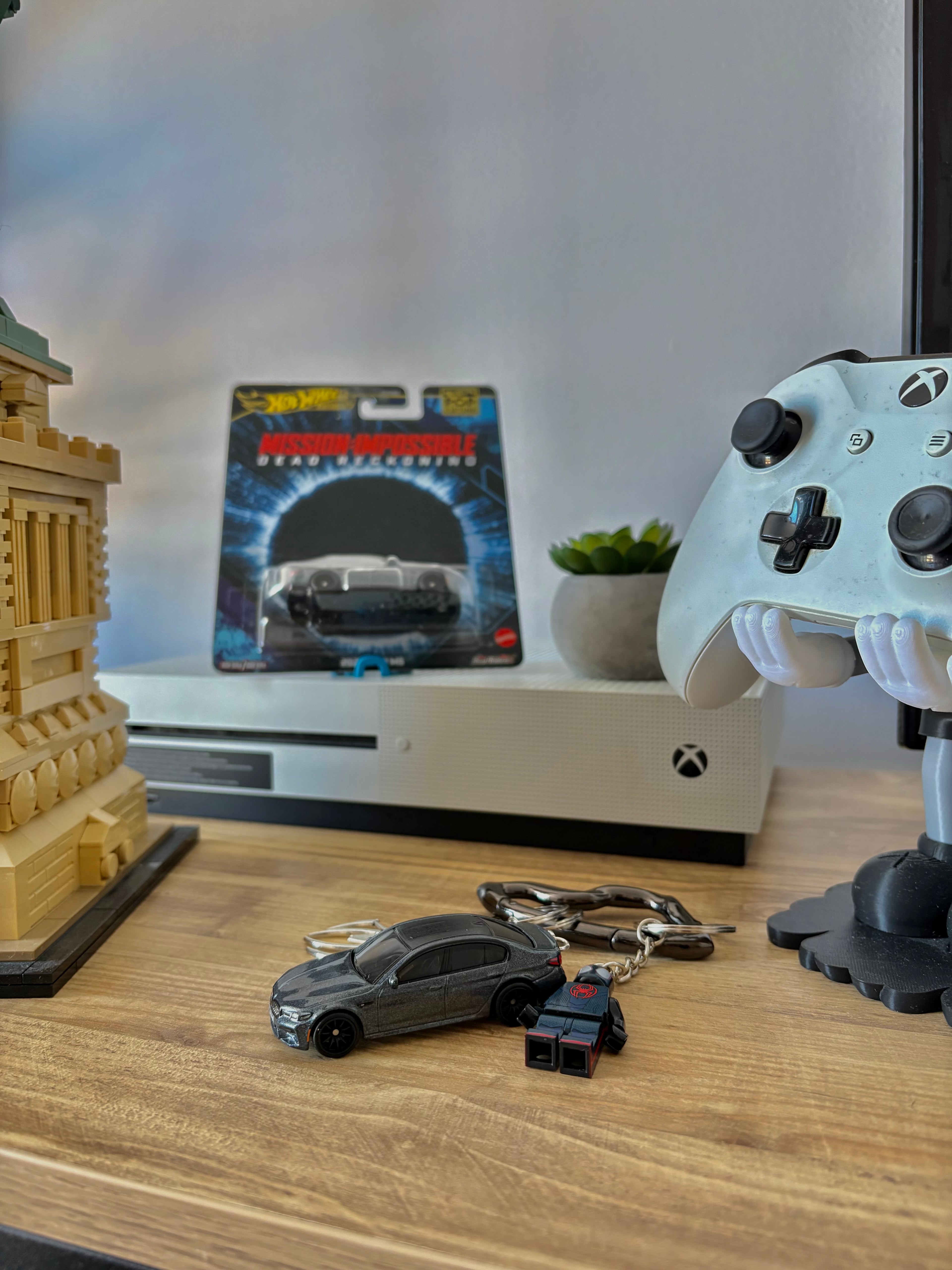 Hot Wheels Premium keychain BMW M5 F90 "Mission Impossible"