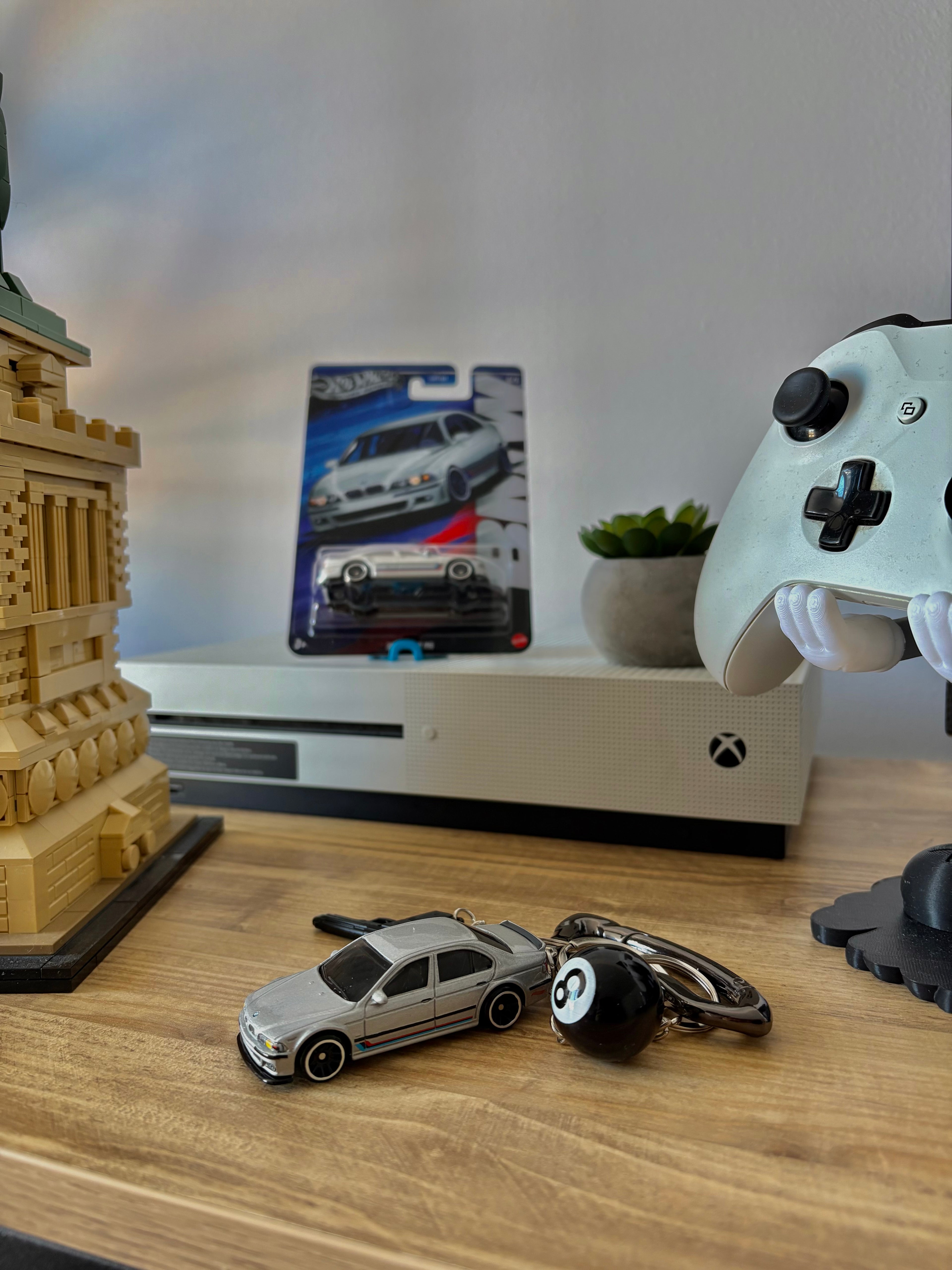 Hot Wheels  keychain BMW M5 E39