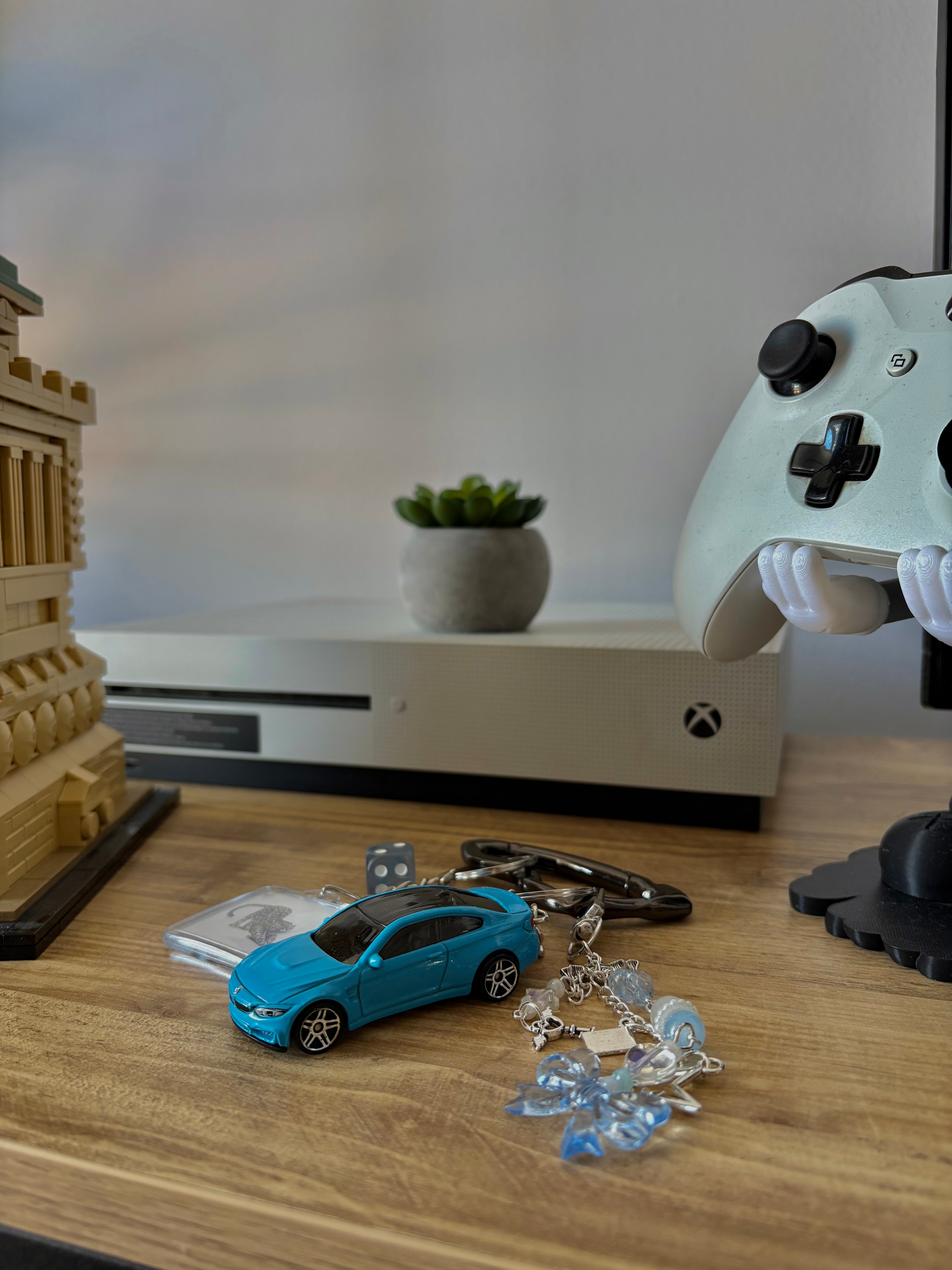 Hot Wheels keychain BMW M4