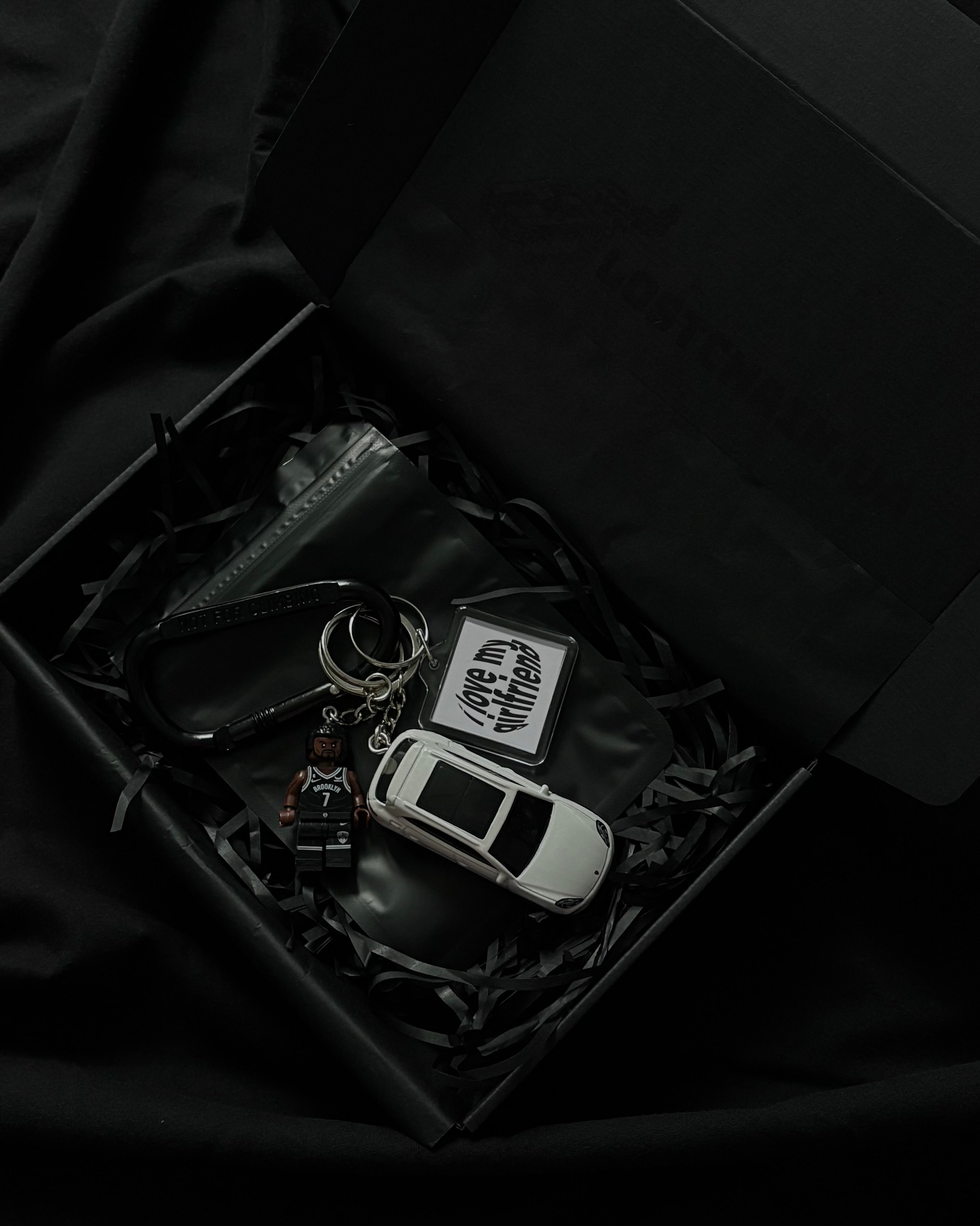 Matchbox keychain Porsche Cayenne