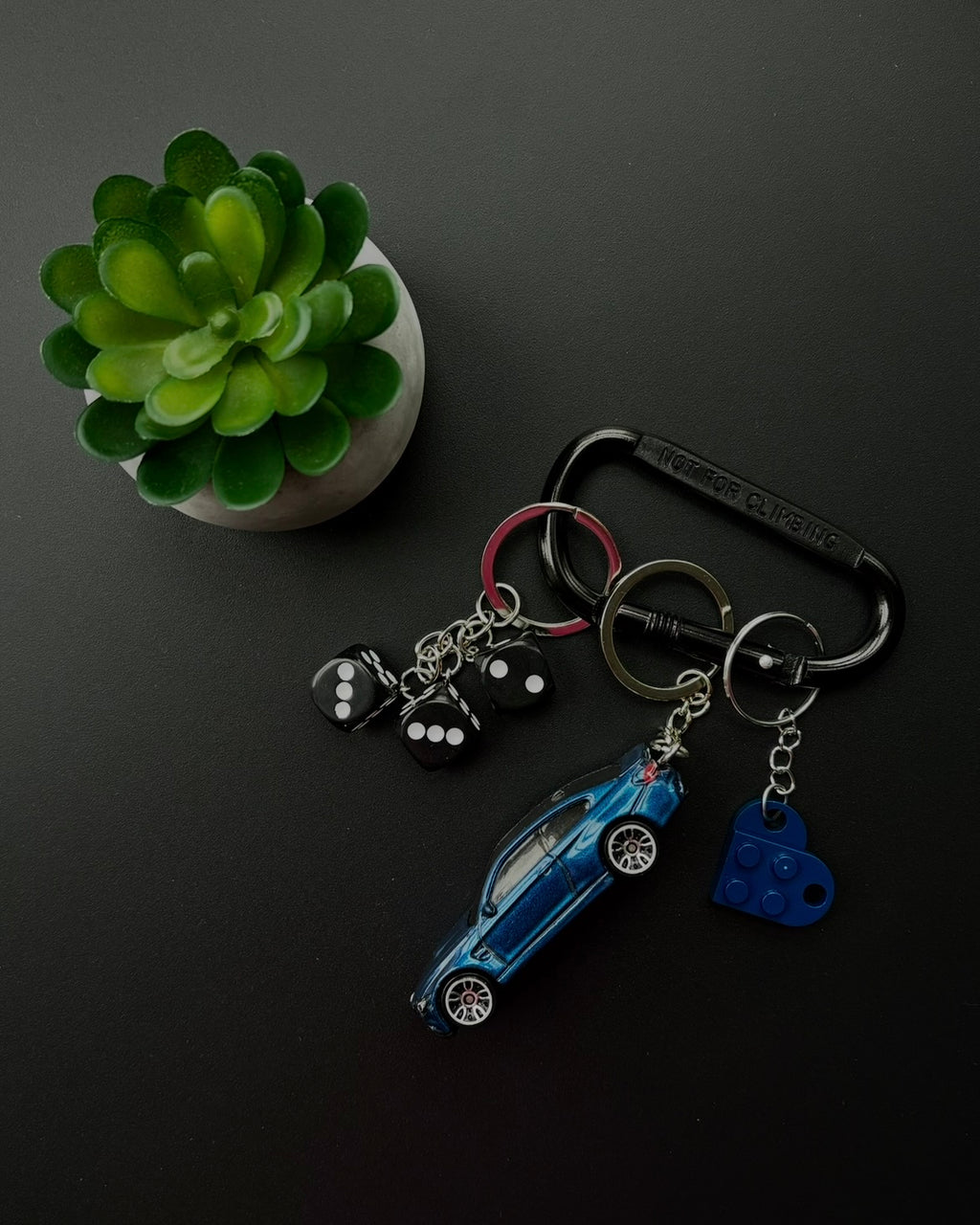 Hot Wheels keychain BMW M4