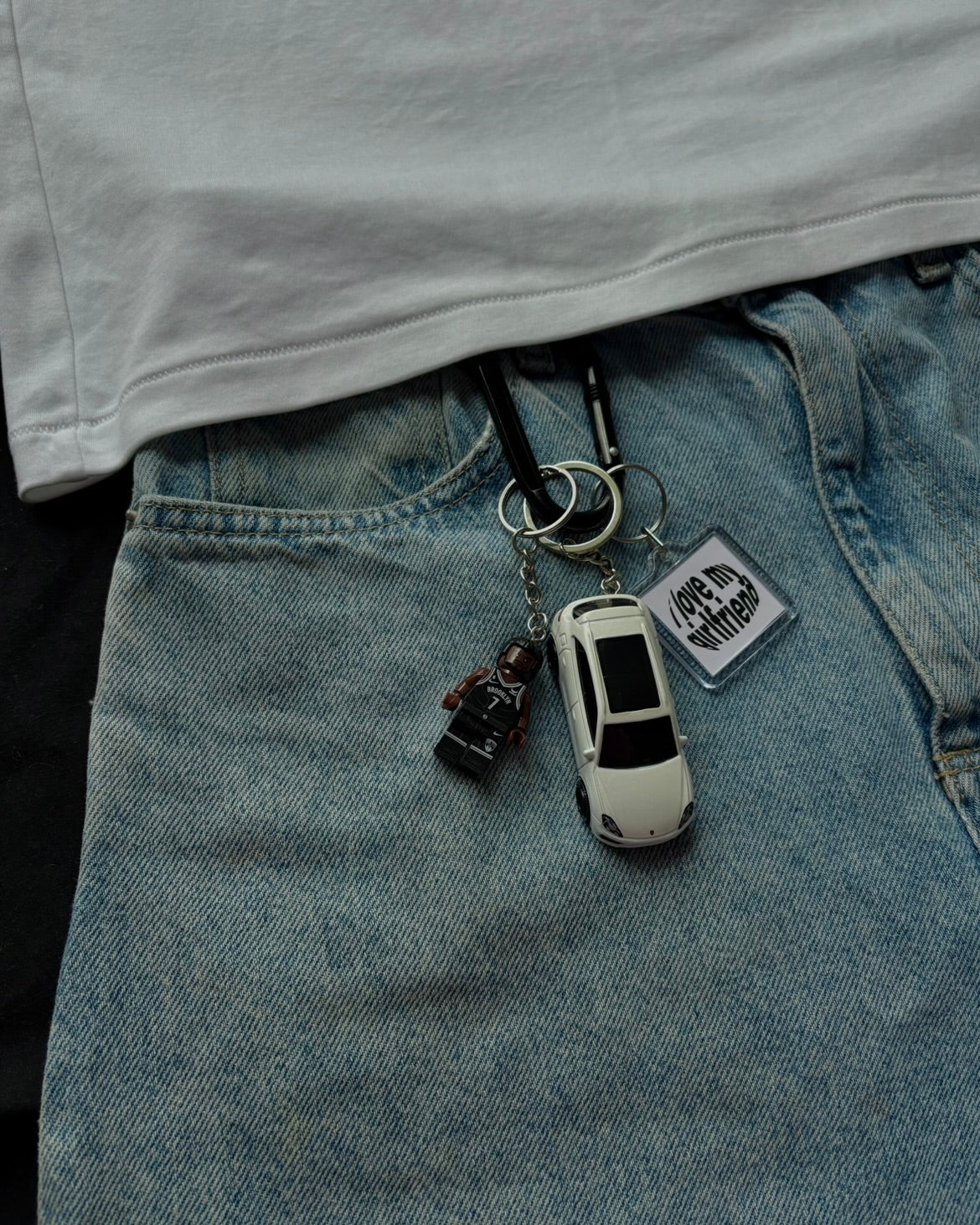 Matchbox keychain Porsche Cayenne